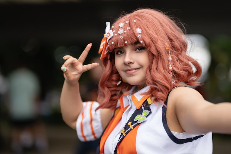 Logo do Crunchyroll em uma tela, representando o streaming de anime